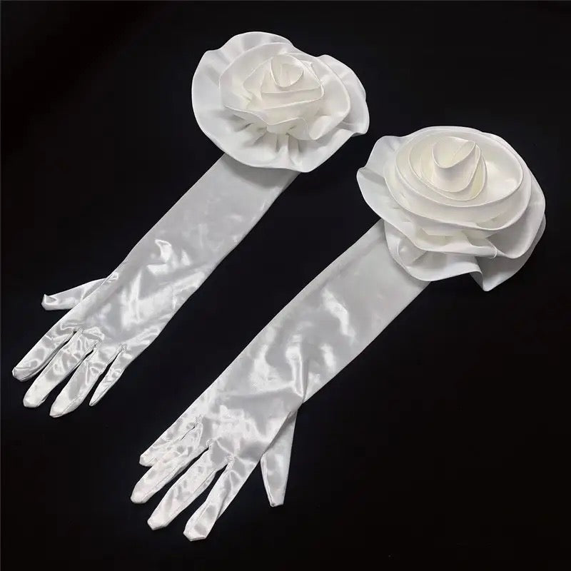 Off White Corsage Gloves