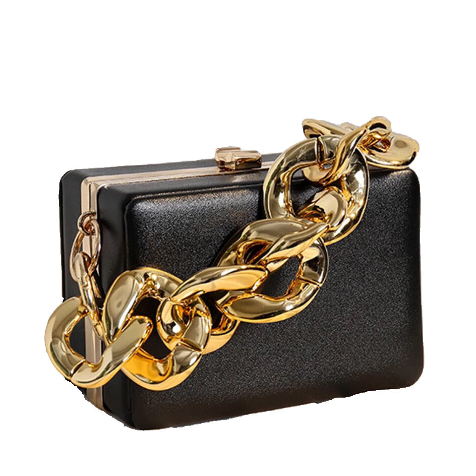 Madison Chunky Chain Black Bag